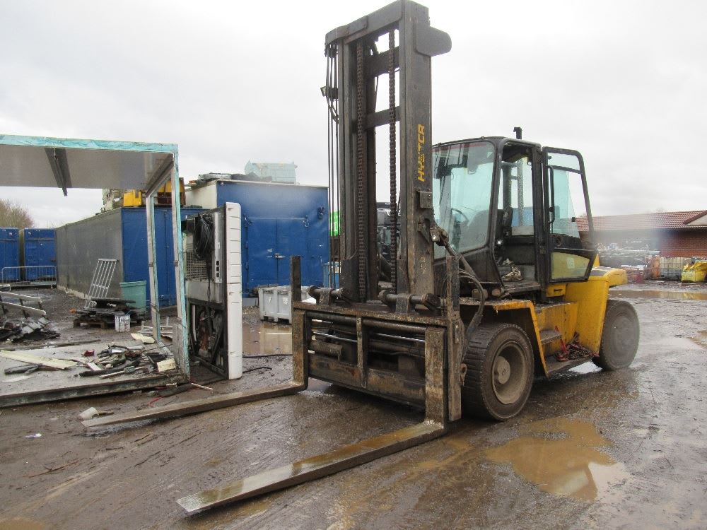 hyster forklift age by serial number