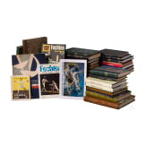 About 40 volumes of German and international fencing literature
