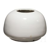 A brush washing vessel made of porcelain, China, Quing Dynasty