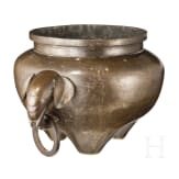 A Chinese bronze vessel with silver inlays, 19th century