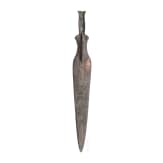Kurzschwert mit Griffangel und Nietstiften, Späte Bronzezeit, 12. - 10. Jhdt.. v. Chr.