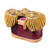 A pair of epaulettes M 1926 to the parade uniform for generals of the army