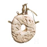 A carved German hunting powder flask (ivory) in the style of the Maucher workshop, 19th century