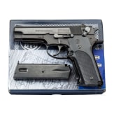 A Smith & Wesson Mod. 59, "14 Shot Autoloading Pistol" in box