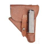 A Llama M 1913-16 of the Guardia civil with holster