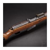 A semi-automatic rifle G 41(W), coded "duv - 43"