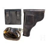 A holster and accessories for a Colt Kongsberg M 1914