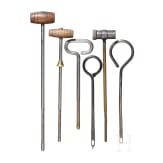 A mixed lot of six cleaning rods (for Luger and Makarov pistols)