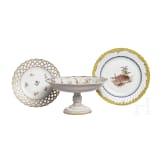 A cake stand and two plates, Meissen, 20th century