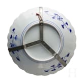 A large Imari porcelain bowl, Japan, 19th century