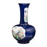 A porcelain vase, China, 18th/19th century