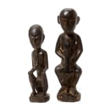 Zwei Dayak-Figuren, Indonesien