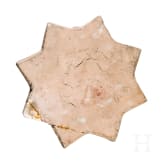 Sternfliese mit L&uuml;sterdekor und blauer Inglasurmalerei, Kashan, Iran, 12. - 13. Jhdt
