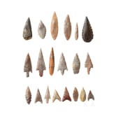 20 Neolithic flint arrowheads and pearls of a necklace from the Sahara, circa 5000 &ndash; 3000 B.C.