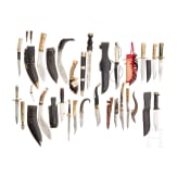 22 Messer und Dolche aus Europa und Nepal, 19./20. Jhdt.