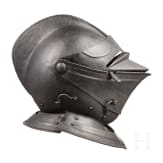 Geschlossener Helm, Historismus im Stil um 1570