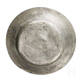 Graviertes und verzinntes Kupfertablet eines osmanischen Lokalpotentaten aus S&uuml;dostanatolien, datiert 1285H (1868)