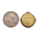 A Dutch silver medal on Wilhelmina, Queen of the Netherlands (1890 - 1948)