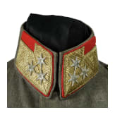 &Ouml;sterreich, zwei Uniformjacken f&uuml;r Offiziere (General und Hauptmann), 1. H&auml;lfte 20. Jahrhundert