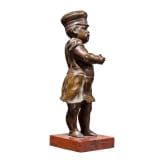 Bronzeskulptur eines preu&szlig;ischen Soldatenjungen
