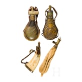 Drei Pulverflaschen und ein Schrotbeutel, deutsch, 18./19. Jhdt.