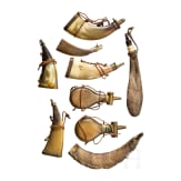 Acht Pulverflaschen und ein Schrotbeutel, deutsch, 18./19. Jhdt.