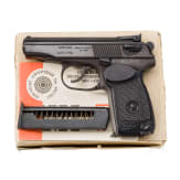 IMEZ IJ70-18A Makarov, im Karton