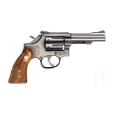 Smith & Wesson Mod. 48-4, "The K-22 Masterpiece Magnum Rimfire"