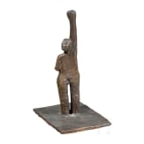 Rolf M&auml;rkl (1931 - 2020) - Bronzeskulptur "Emanze" 1982