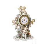 Tischuhr mit Porzellangeh&auml;use, Th&uuml;ringen, um 1900