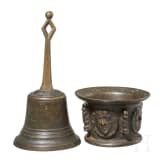 M&ouml;rser und Handglocke, Spanien, um 1700