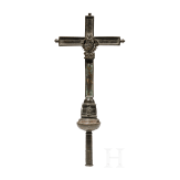 Barockes Vortragekreuz aus Bronze, deutsch, um 1700