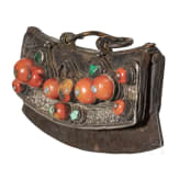 Silbermontierte Zundertasche und Schnupftabakflasche, Tibet, 19. Jhdt.