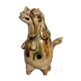 Eine Sancai-glasierte Tierfigur, China, Liao- oder Ming Dynastie