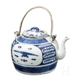 Blau-wei&szlig;e Porzellan-Teekanne, China, 18. Jhdt.