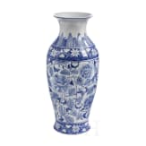 Bodenvase mit blau-wei&szlig;er Unterglasurmalerei, China, 19. - 20. Jhdt.