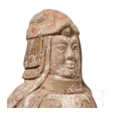 Tonfigur eines Kriegers mit Schild, China