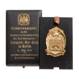 A commemorative badge for the federal constitution celebration on 11.8.1929