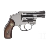Smith & Wesson Mod. 40, "The Centennial"