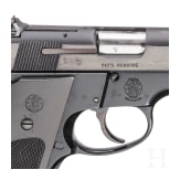 Smith & Wesson Mod. 59, "14-shot Autoloading Pistol"