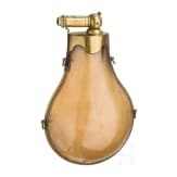 Gro&szlig;e Pulverflasche aus Horn, deutsch/Frankreich, Mitte 19. Jhdt.