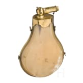 Gro&szlig;e Pulverflasche aus Horn, deutsch/Frankreich, Mitte 19. Jhdt.