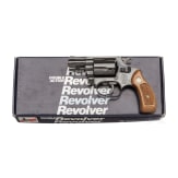 Smith & Wesson Mod. 36-7, "The .38 Chief's Special", im Karton