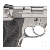 Smith & Wesson Mod. 4006, "Third Generation Compact & Full-Size .40 S&W", Stainless, im Karton