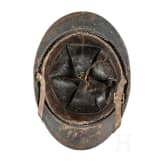 Sechs Stahlhelme M 15 (Adrian), Frankreich, um 1915 - 1918