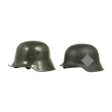 F&uuml;nf Stahlhelme, deutsch