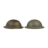 Zwei Stahlhelme Mk II, Gro&szlig;britannien, 1938 - 1939