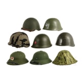 Zehn internationale Helme