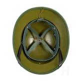 Zehn internationale Helme