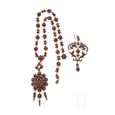Collier und Anh&auml;nger mit b&ouml;hmischen Granaten, um 1880/1900